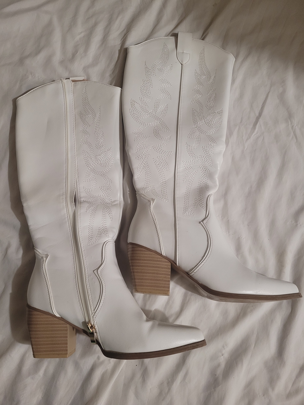 White Women's Mid-Calf Western Zip Boots